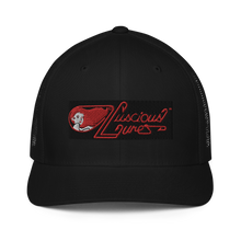 Load image into Gallery viewer, Closed-back trucker cap